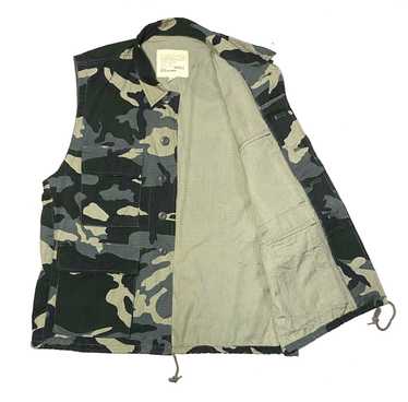 Japanese Brand Vintage Napuca Tactical Camo Vest - image 1