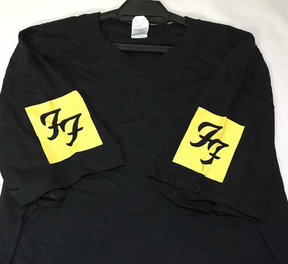 Band Tees × Vintage FOO FIGHTERS Local Crew Conce… - image 4