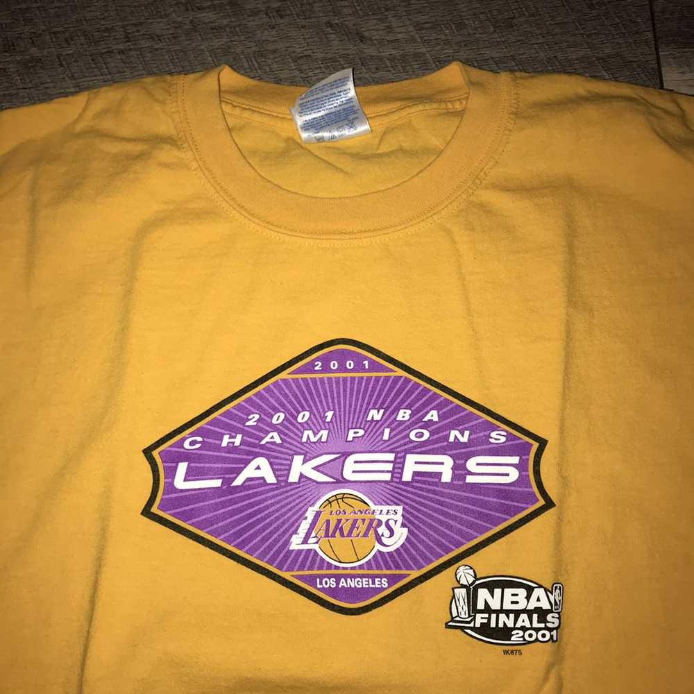 L.A. Lakers × Lakers × NBA 2001 Lakers T-shirt - image 2