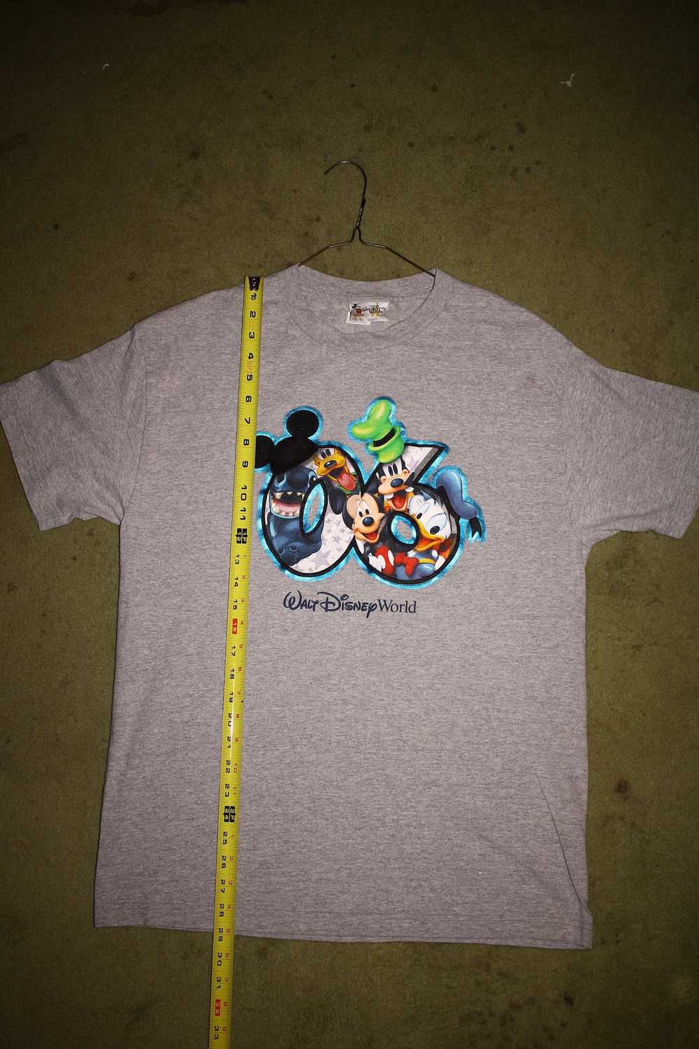 Disney × Vintage 2006 Walt Disney World T-Shirt (… - image 6