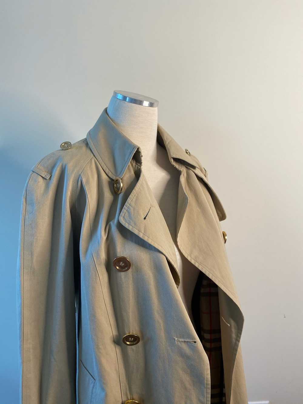 Burberry Burberry trench coat altered - image 2