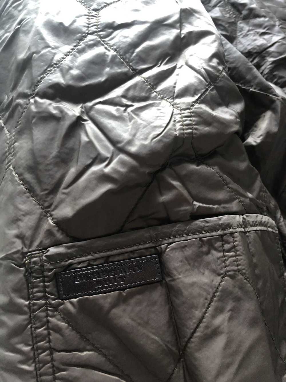 Burberry Reversible quilted jacket - image 4