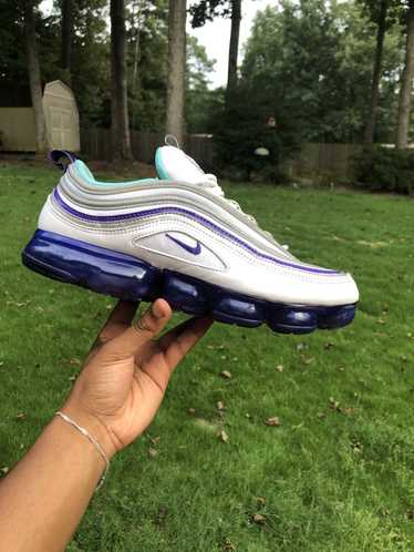 Vapormax 97 varsity outlet purple