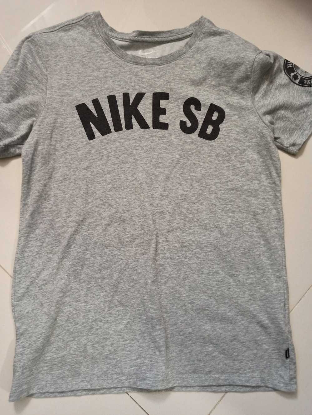 Nike Nike SB tee sz.S gray logo SIERRA BRAVO pro.… - image 2