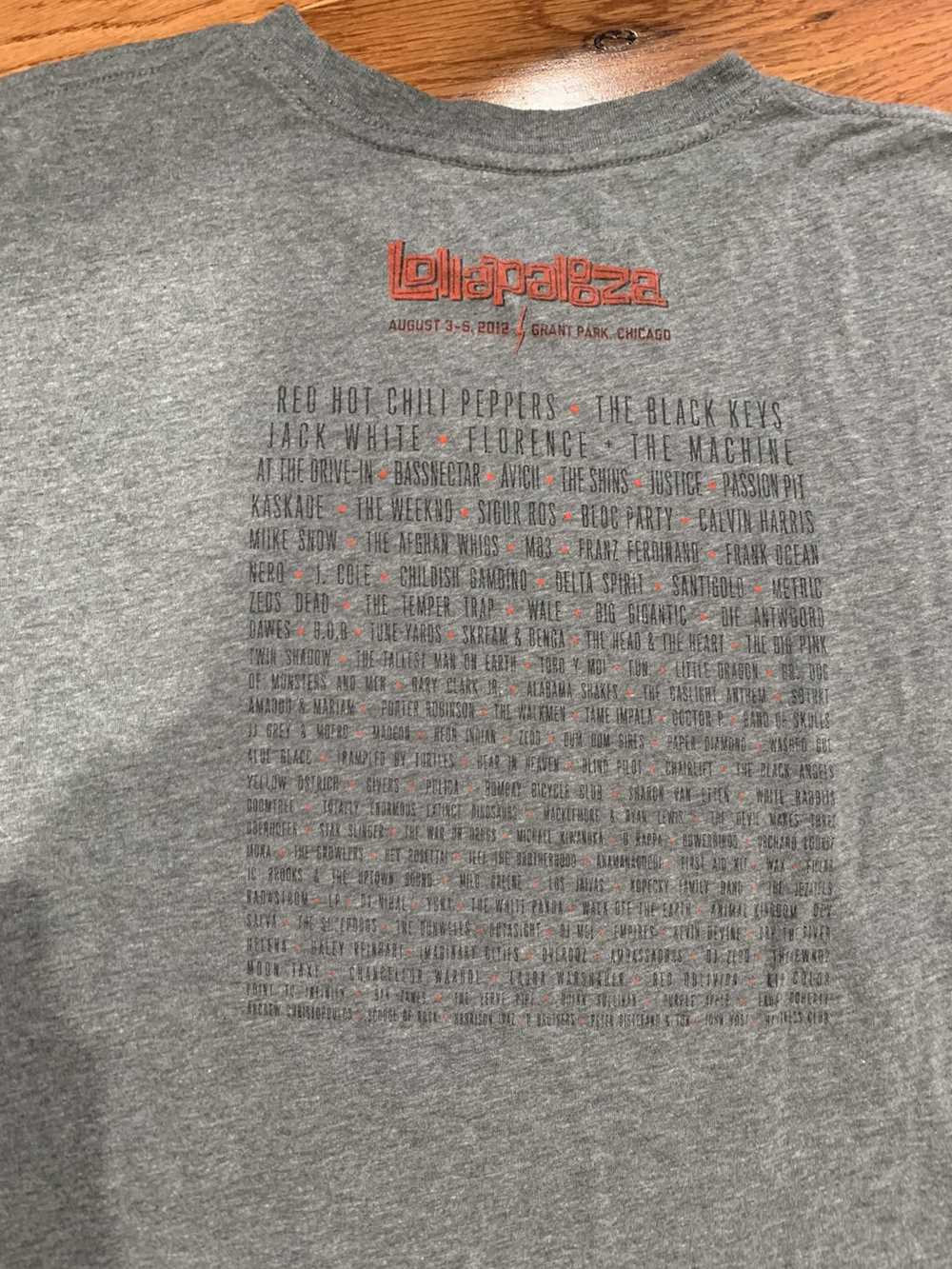 Band Tees × Gap Lollapalooza 2012 Lineup T-shirt - image 4