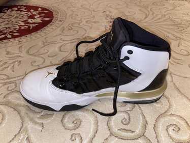 Jordan max aura hot sale white gold