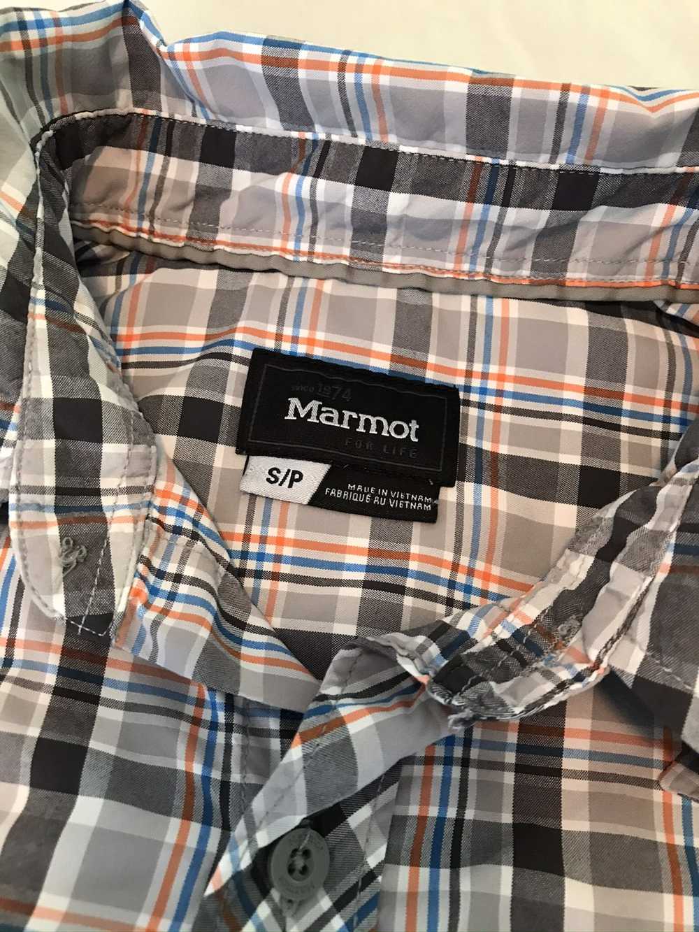 Marmot Marmot Men’s Gray Plaid Short Sleeve Butto… - image 4