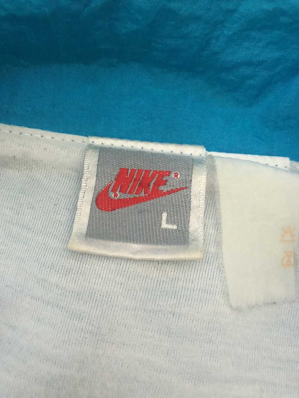 Nike Vintage Nike windbreaker jacket - image 4