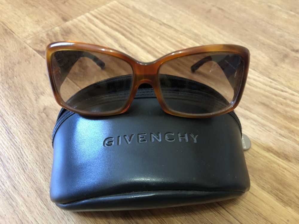 Givenchy Givenchy sunglasses x Rare x Vintage - image 1