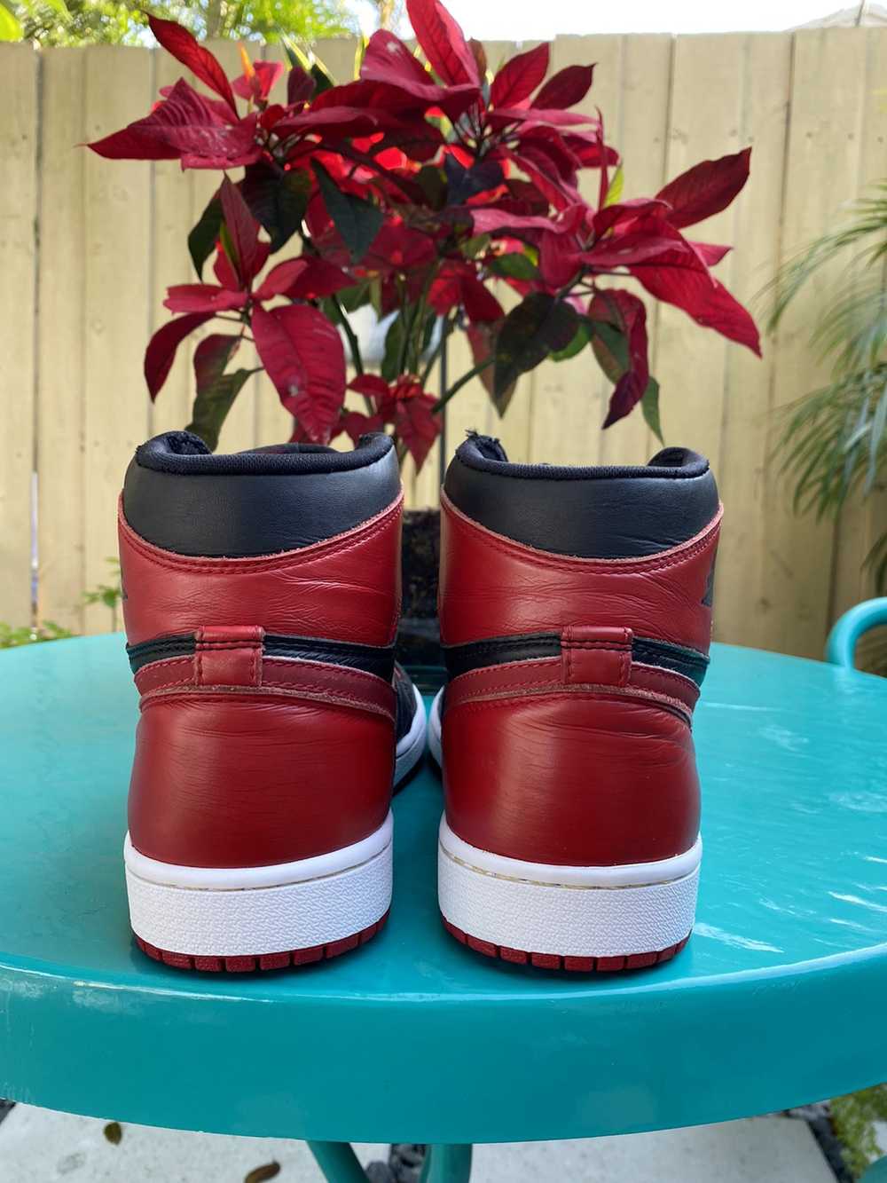 Jordan Brand × Nike UPDATED Air Jordan 1 Bred 199… - image 3