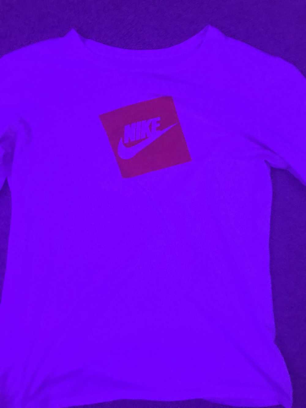 Nike Nike logo log sleeve tee - image 2