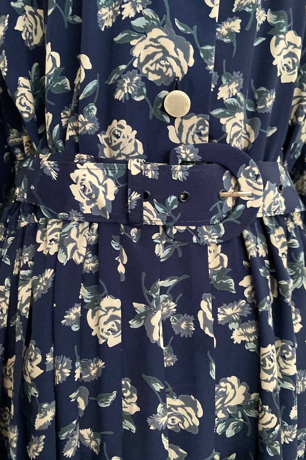 Vintage Leslie Fay Blue Rose Dress - image 10