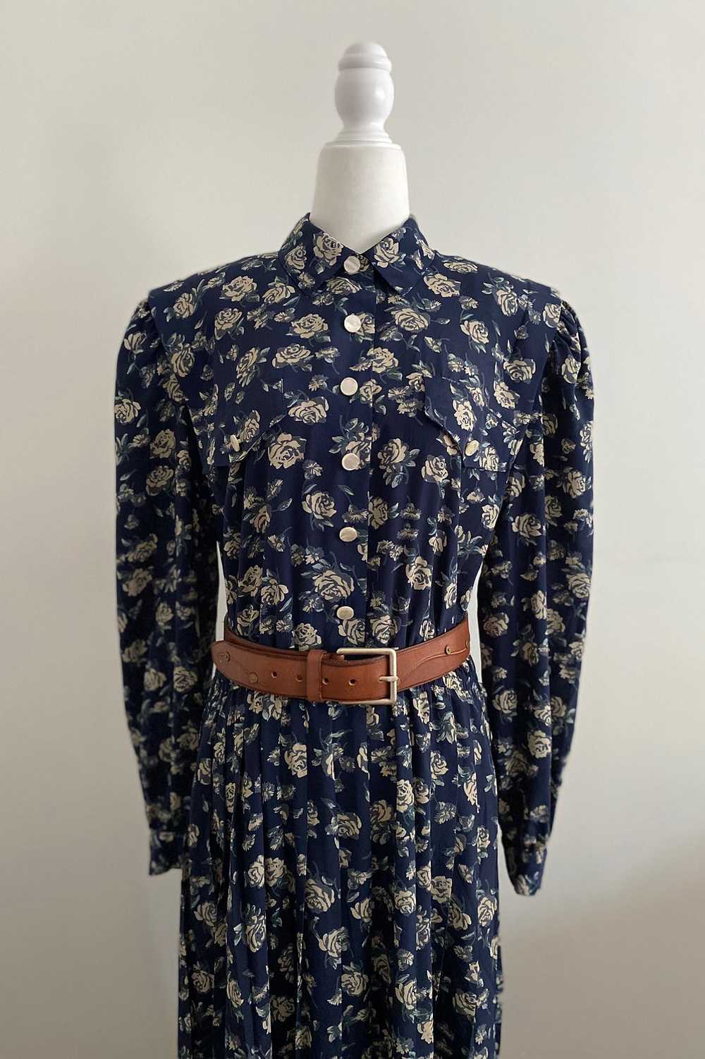 Vintage Leslie Fay Blue Rose Dress - image 2