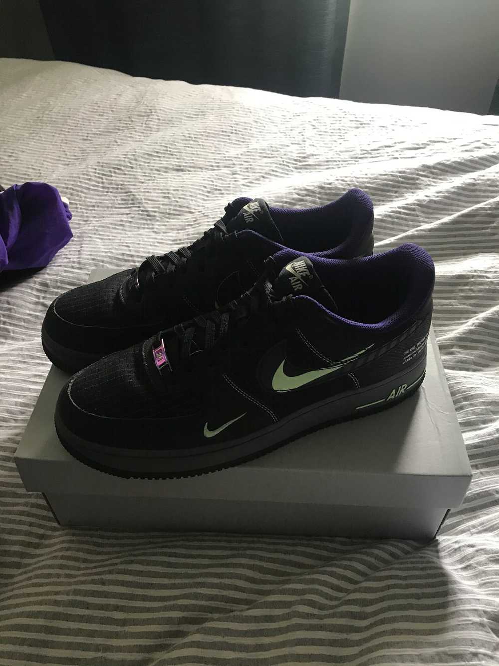 Nike Holographic Black Air Force One - image 3