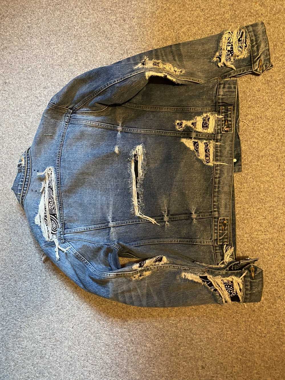 Amiri Destroyed Bandana Patched Denim Trucker Jac… - image 3