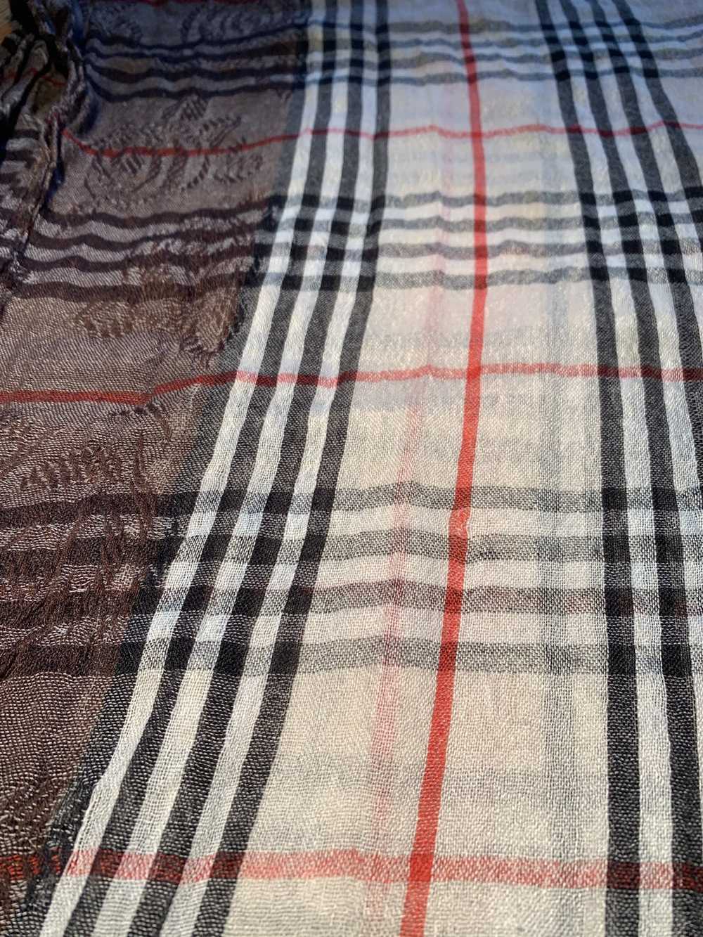 Burberry Rare double pattern Burberry scarf - image 2
