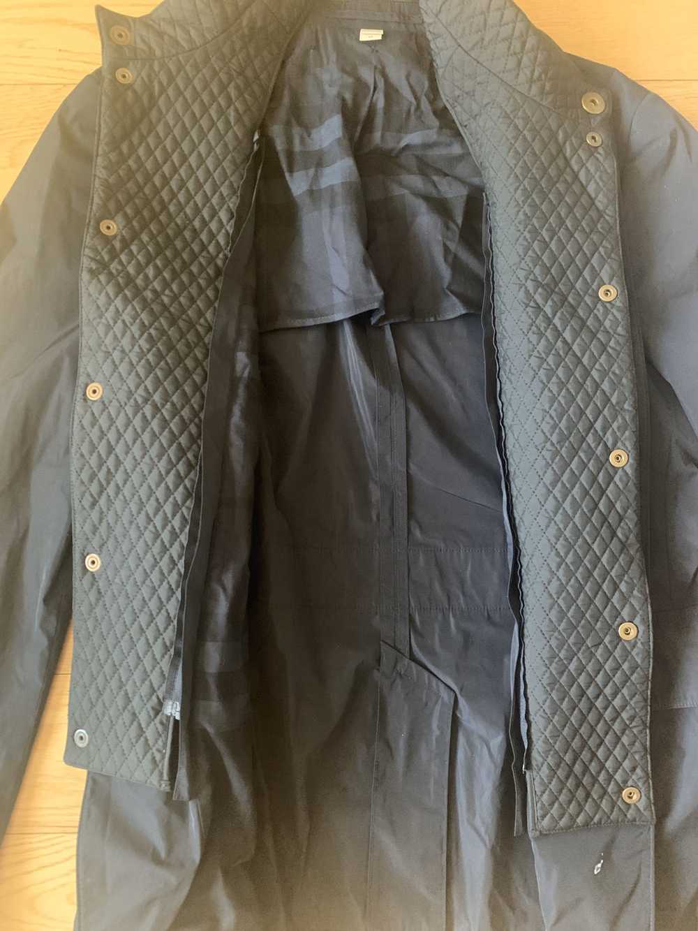 Burberry Blazer with detachable vest - image 4