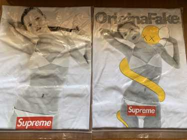 Supreme kaws t shirt - Gem