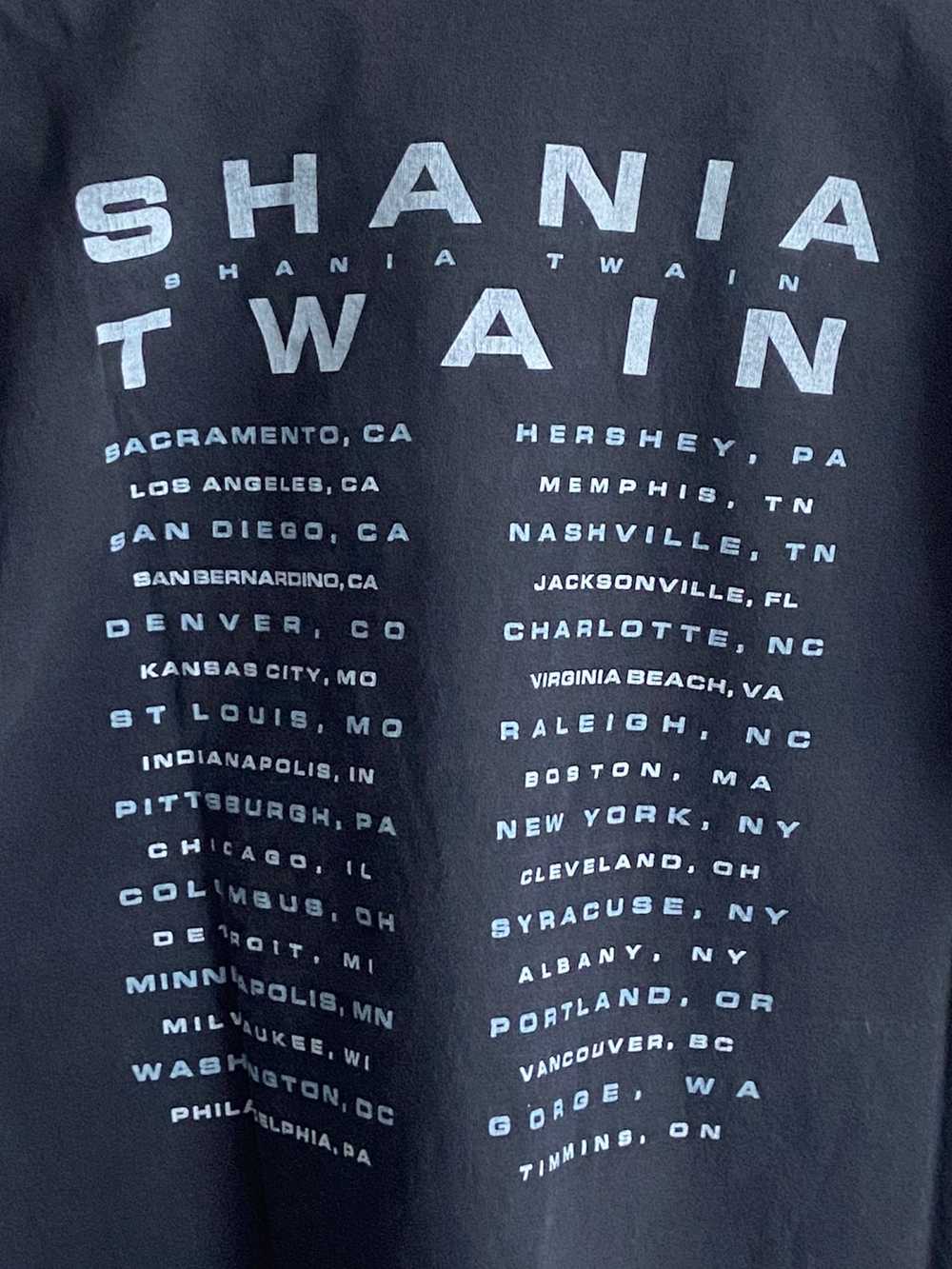 Vintage Vintage 90s 1999 Shania Twain Tour T-Shir… - image 5