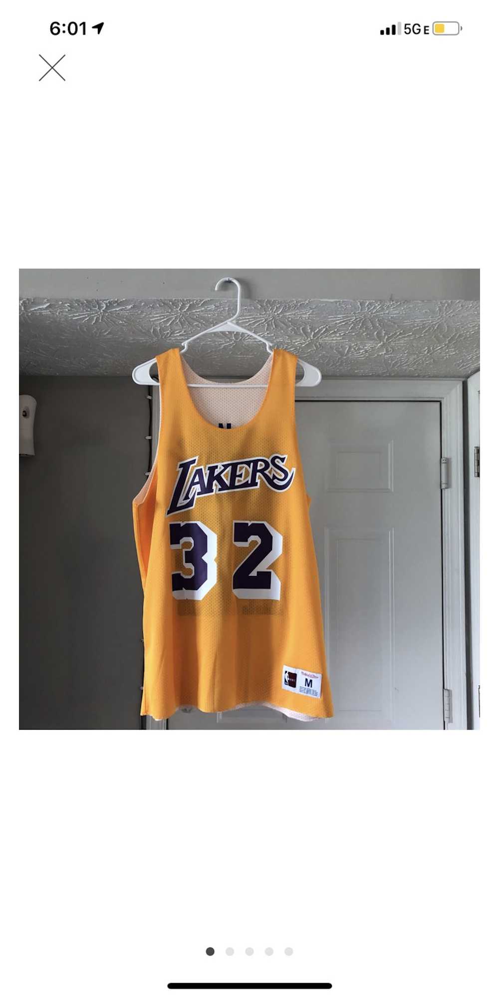 Mitchell & Ness Lakers Magic Johnson reversible M… - image 1