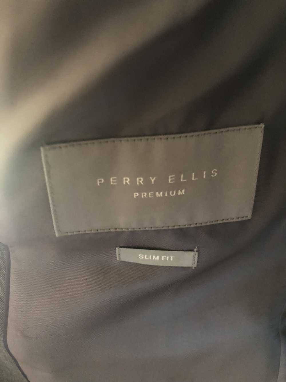 Perry Ellis Perry Ellis 38R slim fit Gray - image 2