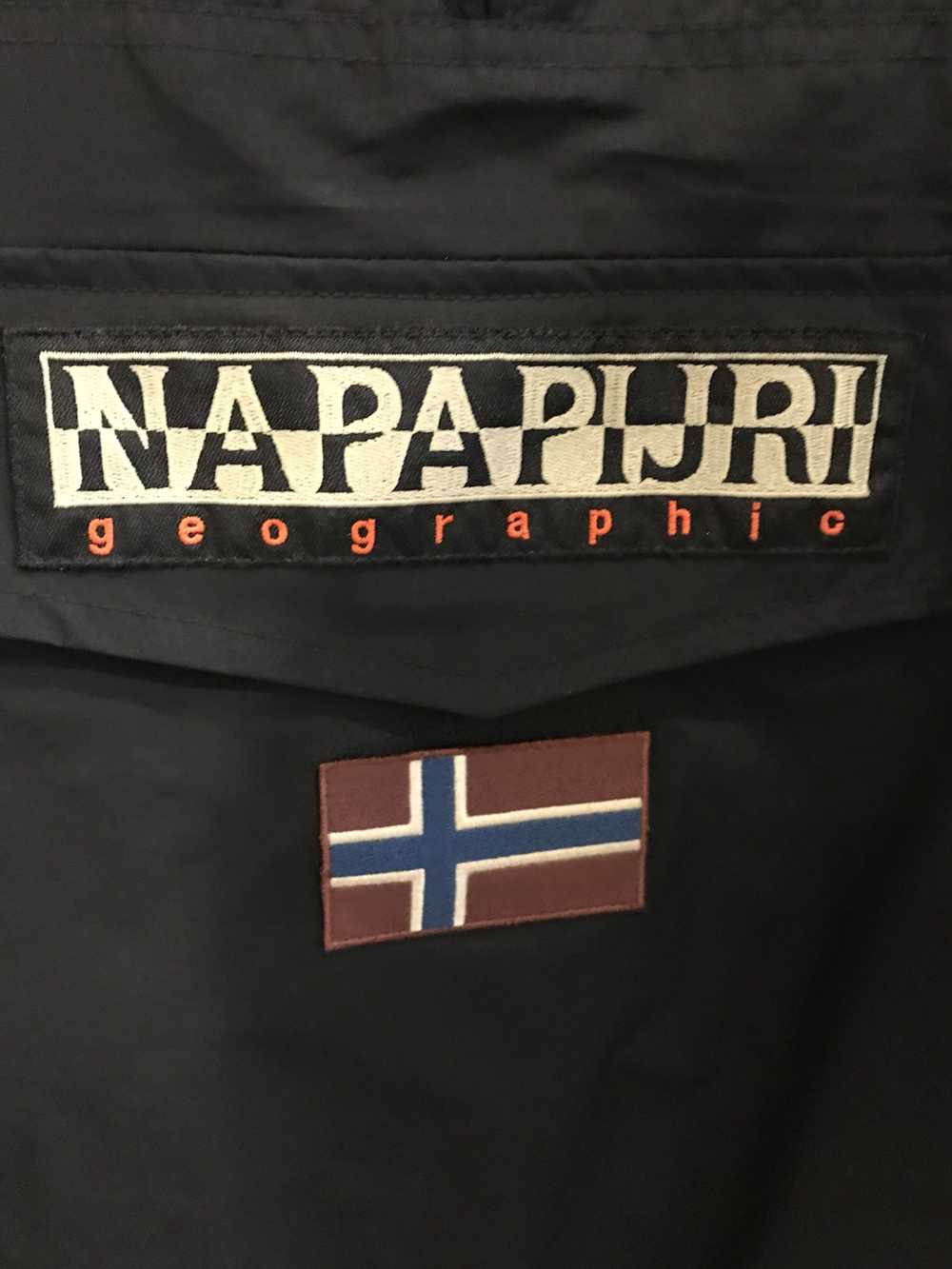 Napapijri [*SOLD* NAPAPIJRI RAINFOREST SUMMER ANO… - image 2