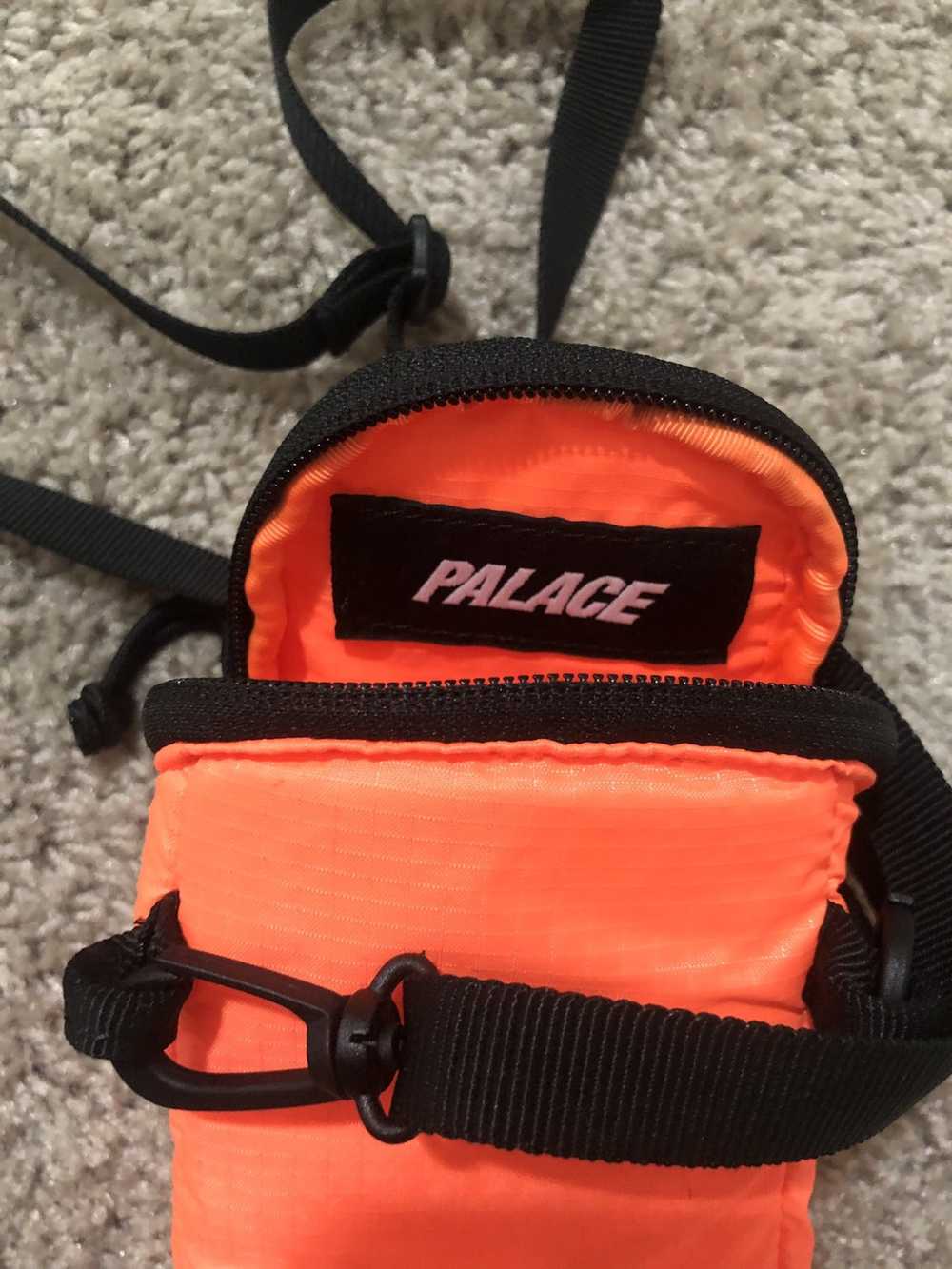 Palace Palace Sling sack bag - image 2