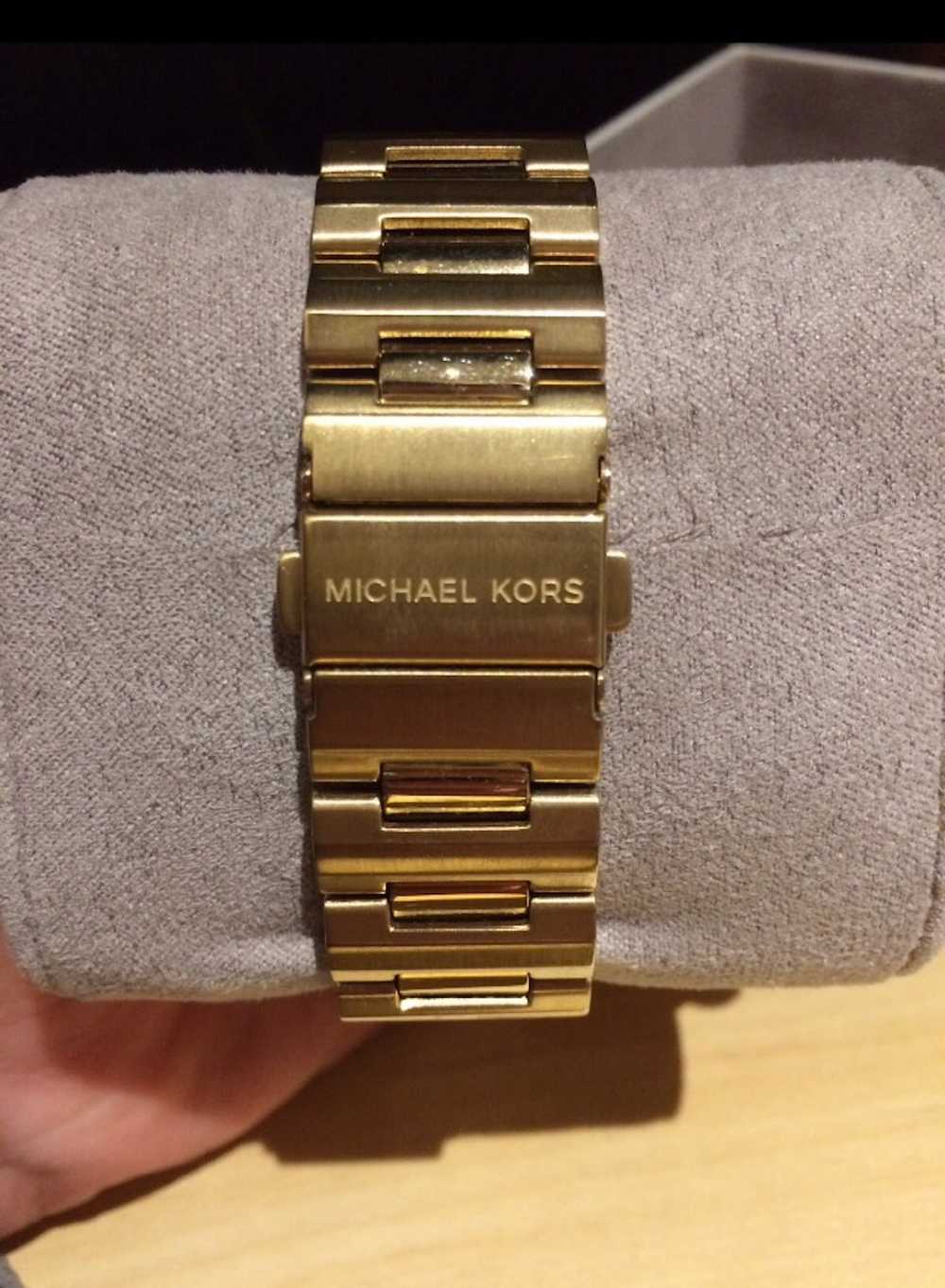 Michael Kors watch - image 3