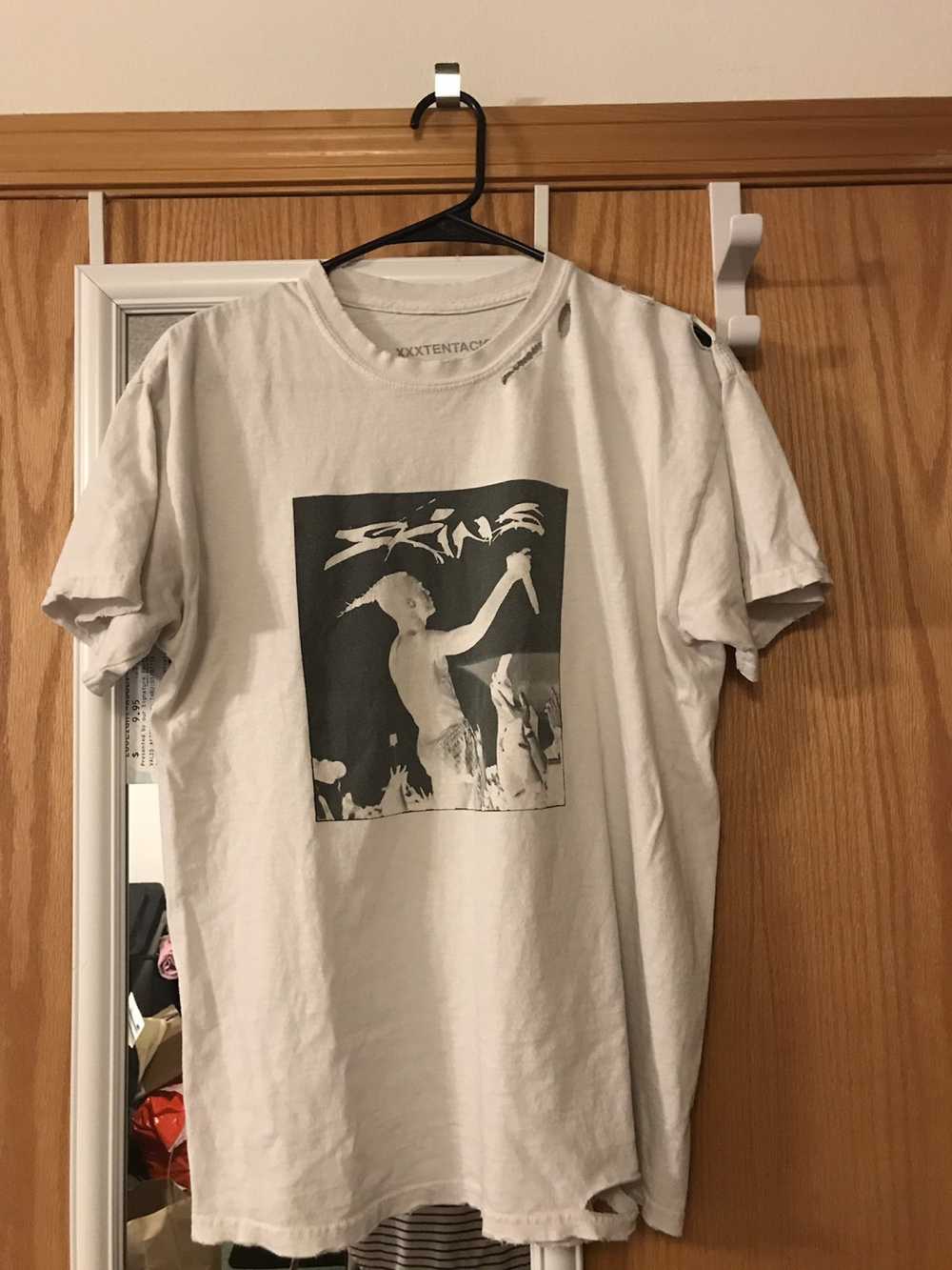 Bad XXXTENTACION Distressed Skins 'Crowd' Tee - image 1