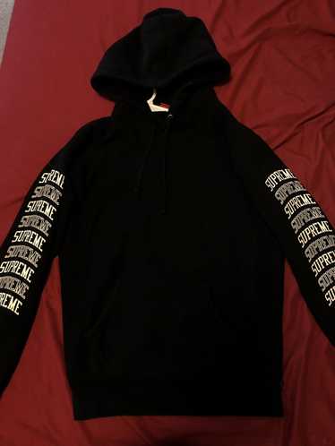 Supreme Arc Hearted top Hoodie