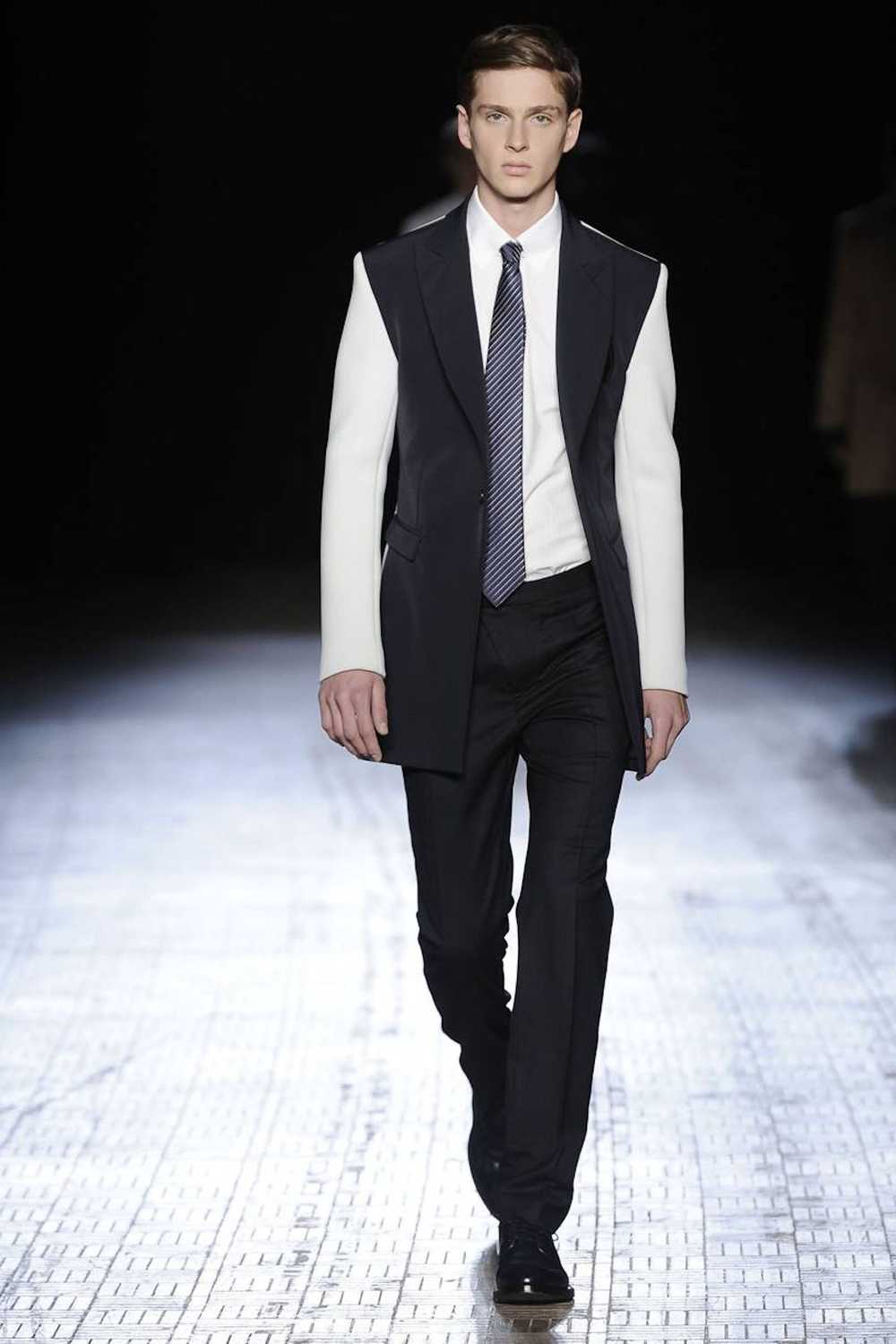 Raf Simons AW09 "Mirror" Runway Belted Wool Trous… - image 1