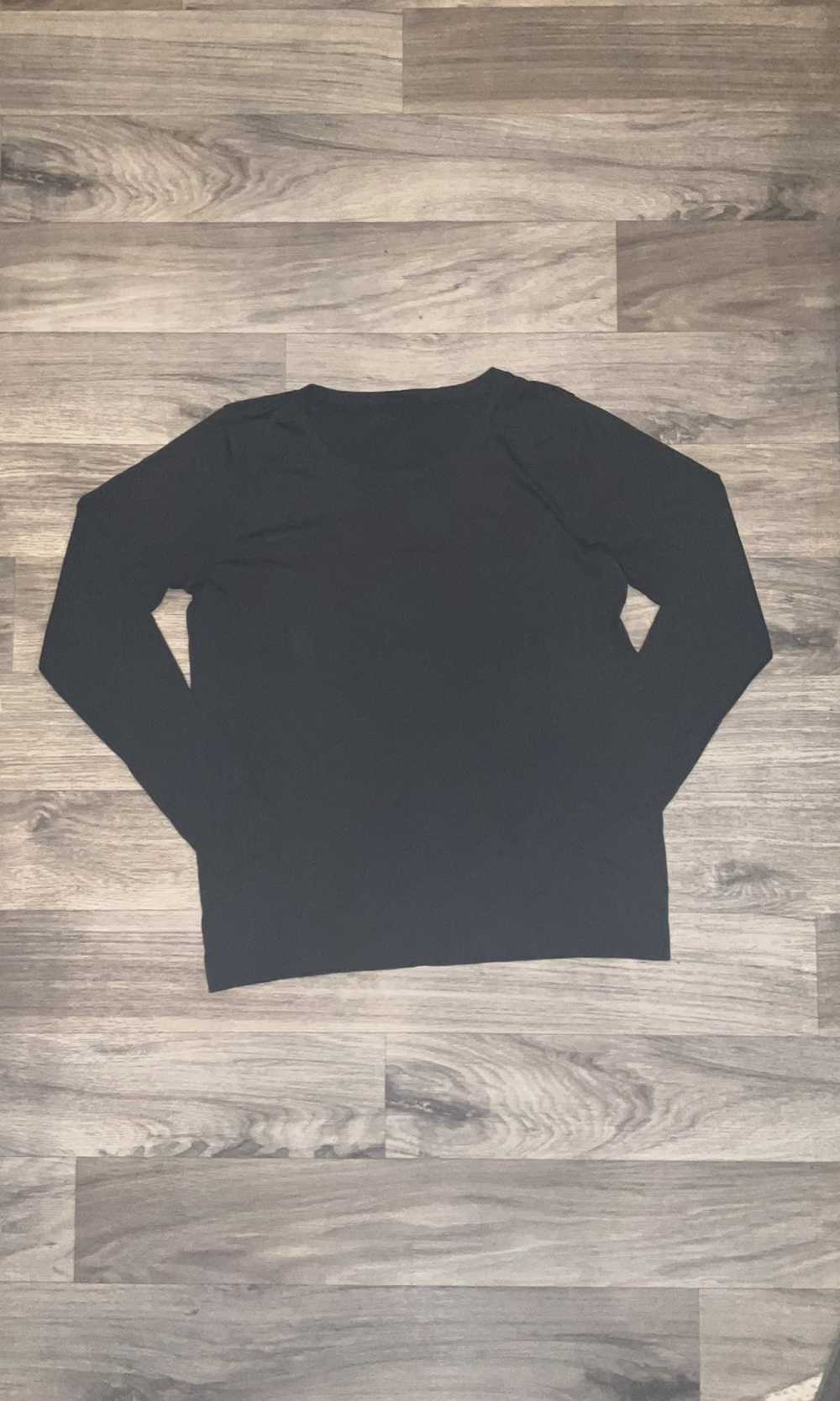 Lululemon × Sportswear LULULEMON LONG SLEEVE T-SH… - image 2