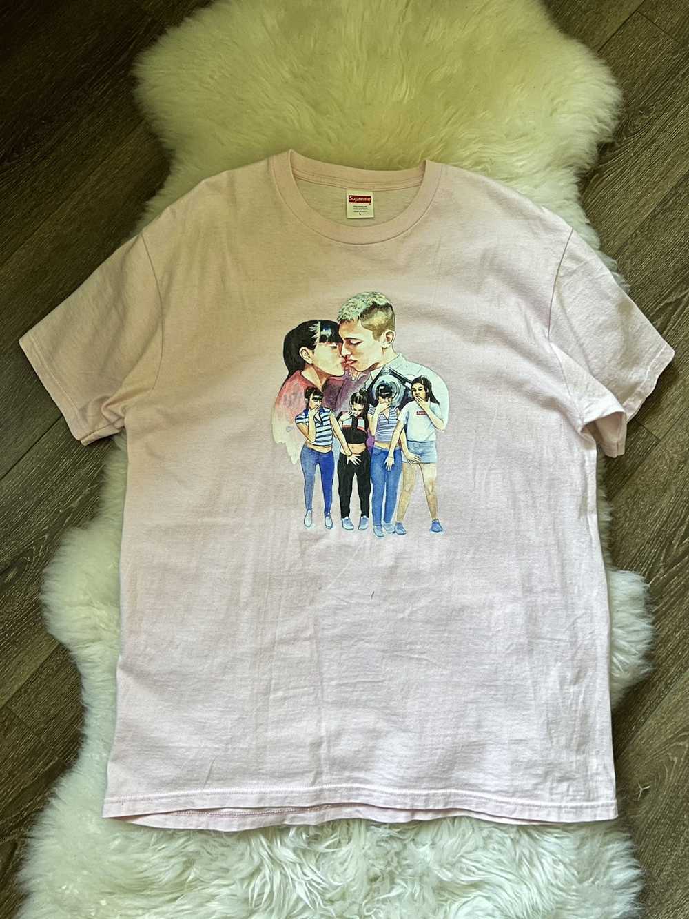 Supreme Supreme T-Shirt Pink Kiss Tee Light Pink L - image 1