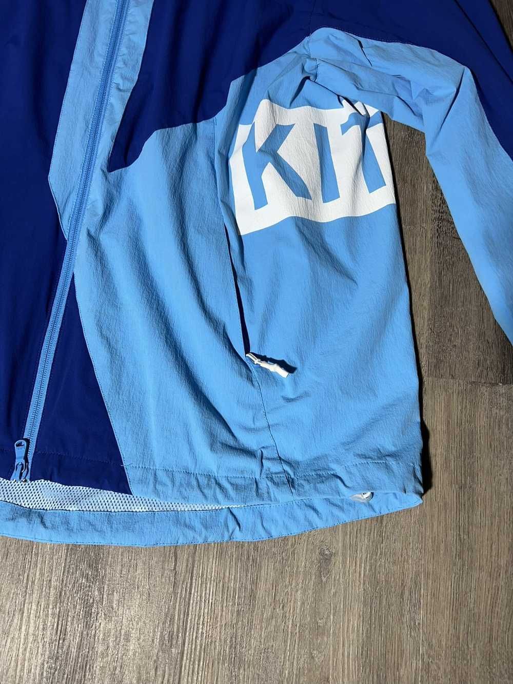 Kith Kith Wind Breaker/Rain Jacket - image 3