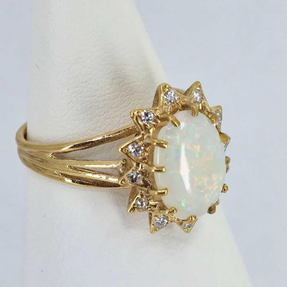Edwardian era opal ring in solid gold with 12 nat… - image 11