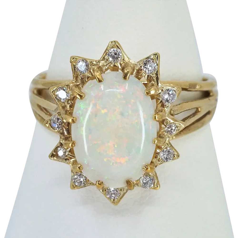 Edwardian era opal ring in solid gold with 12 nat… - image 1