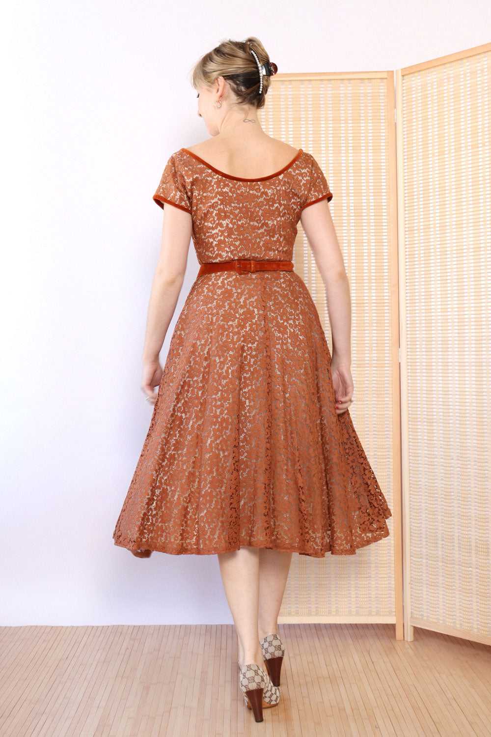 1950s Copper Lace Velvet Dress XS - image 4