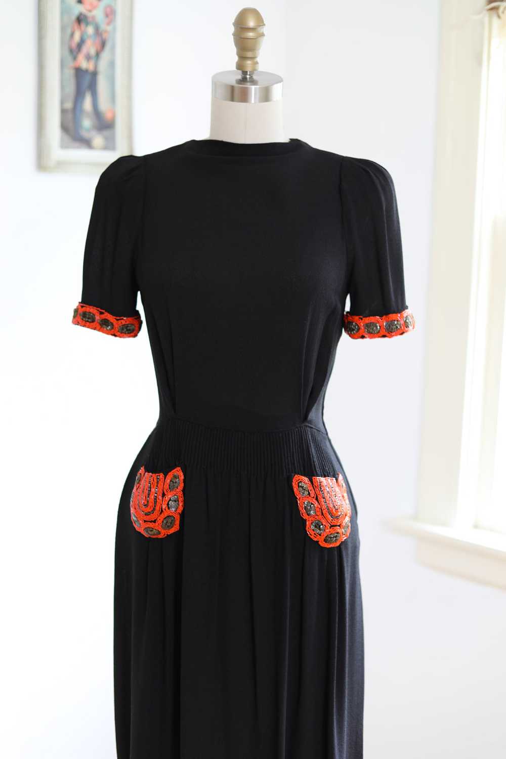 Vintage 1930s to 1940s Dress - SPOOKY SEASON-READ… - image 4