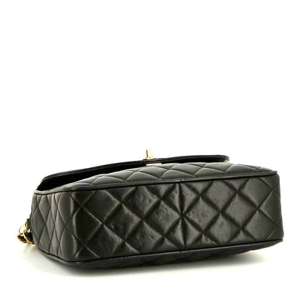 Chanel Diana shoulder bag in black quilted leathe… - image 5