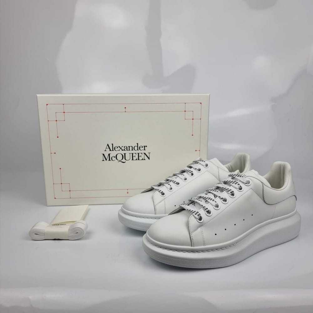 Mcq Leather low trainers - image 2