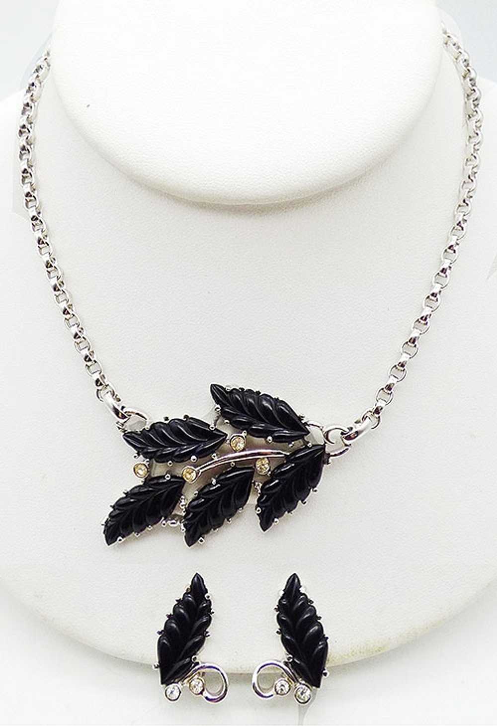 Black Plastic Leaves Necklace Set - image 1