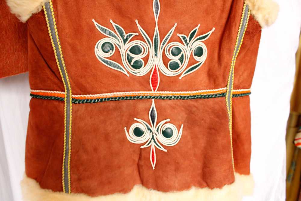 1970s Leather & Shearling Vest - Xs/S - image 9