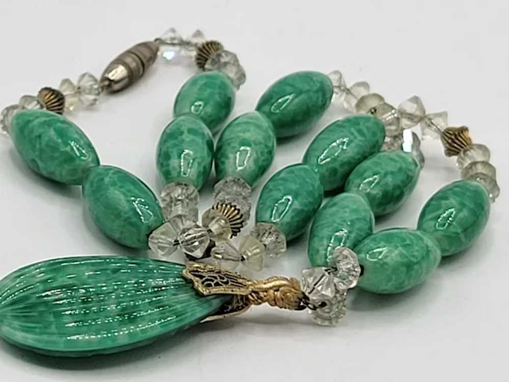 Wonderful Ridged Green Czech Pendant Necklace [A2… - image 2
