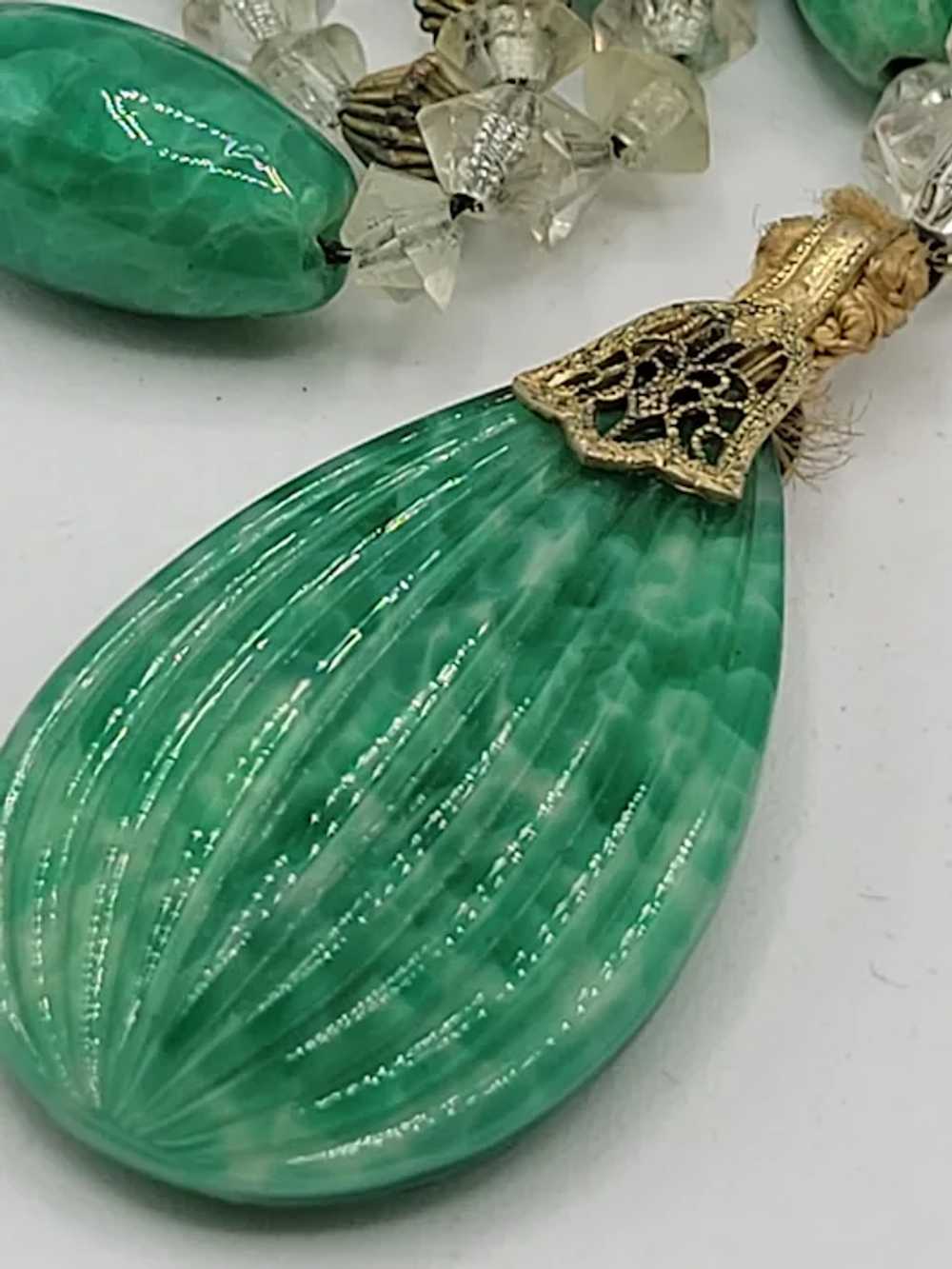 Wonderful Ridged Green Czech Pendant Necklace [A2… - image 3