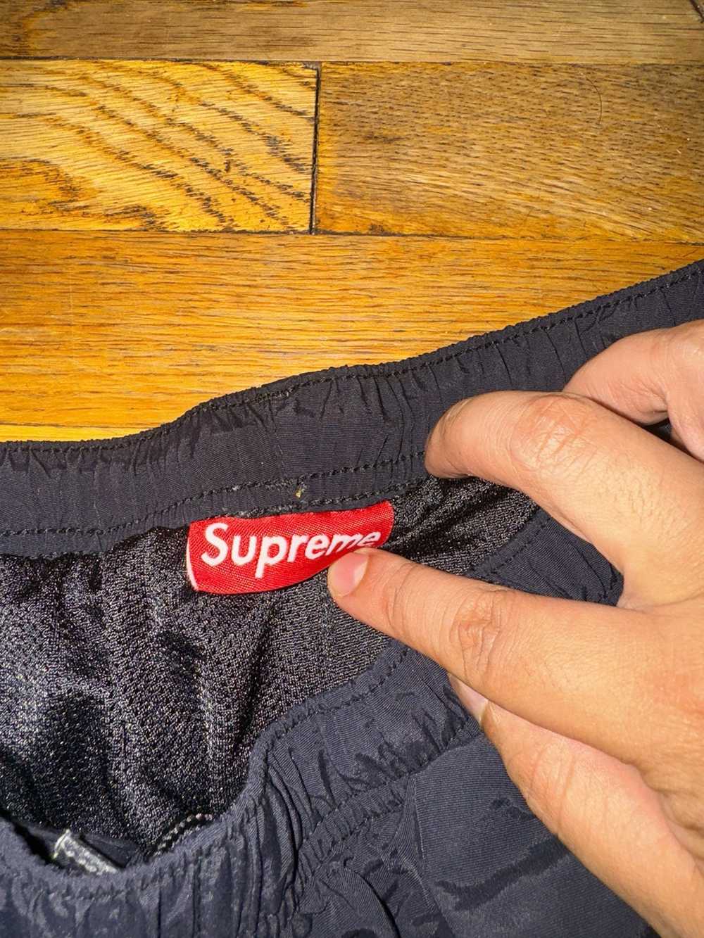 Supreme Supreme cargo swim shorts - image 4