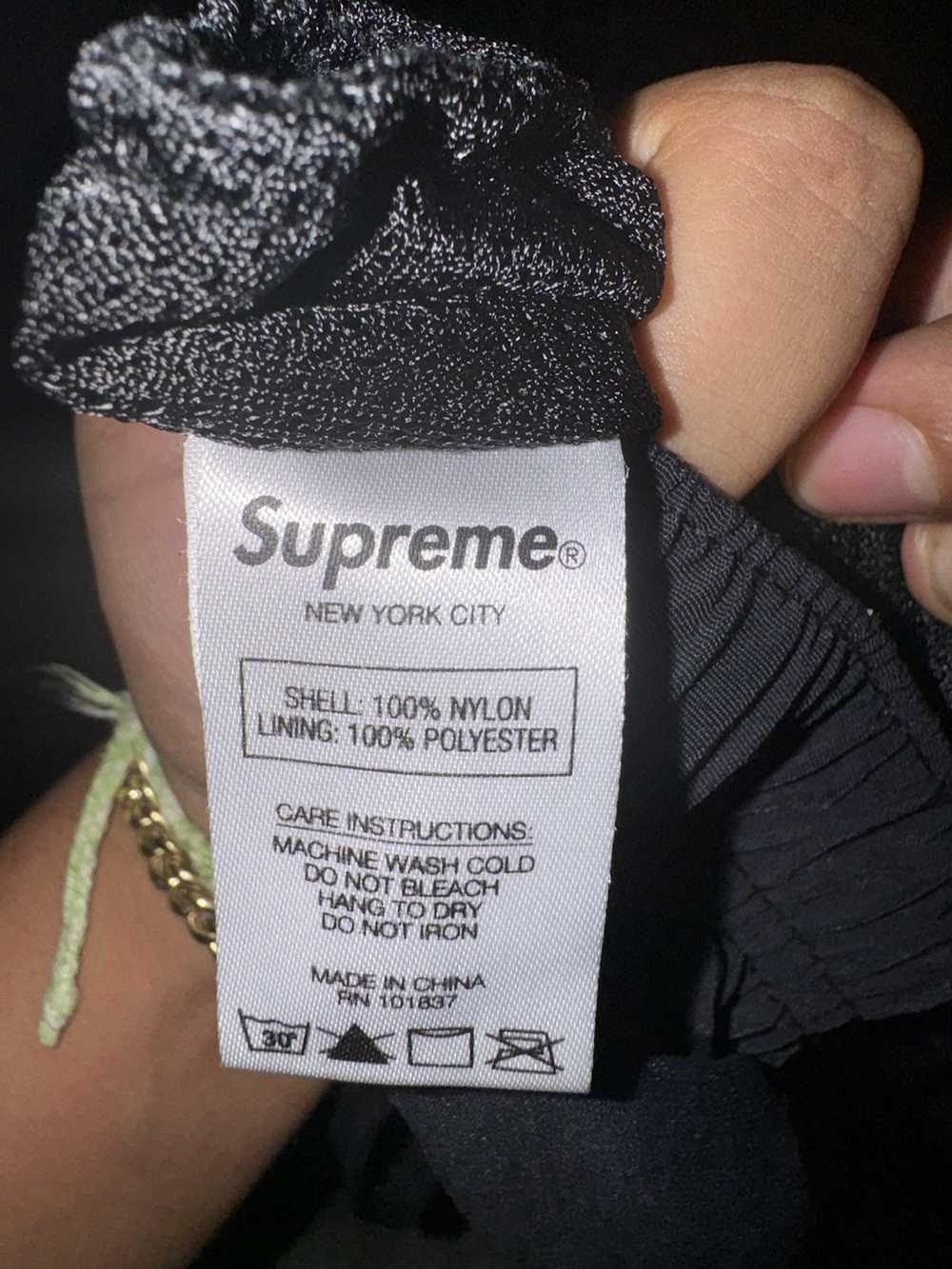 Supreme Supreme cargo swim shorts - image 5