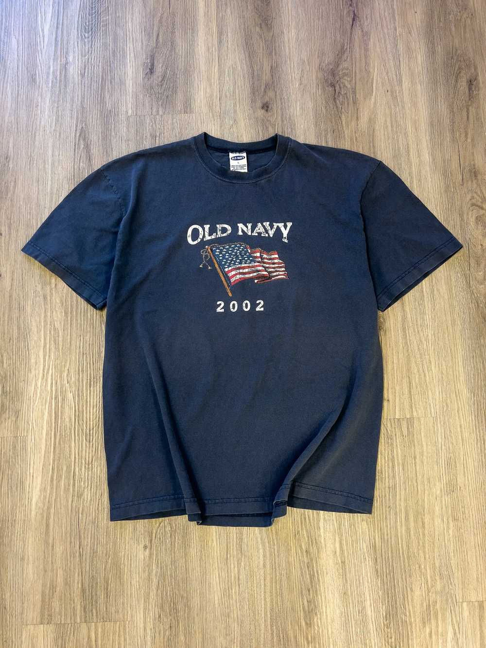 Old Navy × Vintage Vintage Faded Old Navy T Shirt - image 1