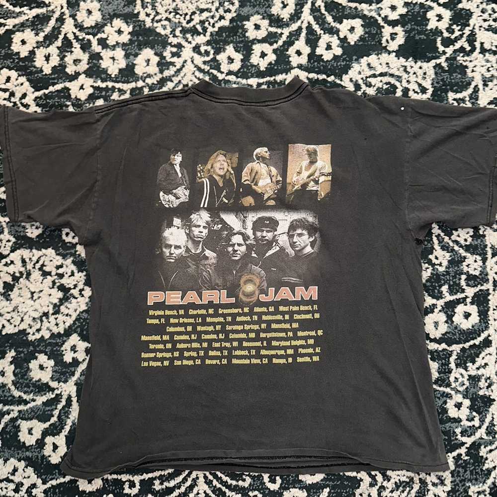 Vintage Pearl Jam 1998 Tour T Shirt (Size XL) NWOT — Roots