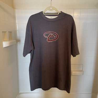 Vintage MLB (Delta) - Arizona Diamondbacks T-Shirt 2001 Large – Vintage  Club Clothing