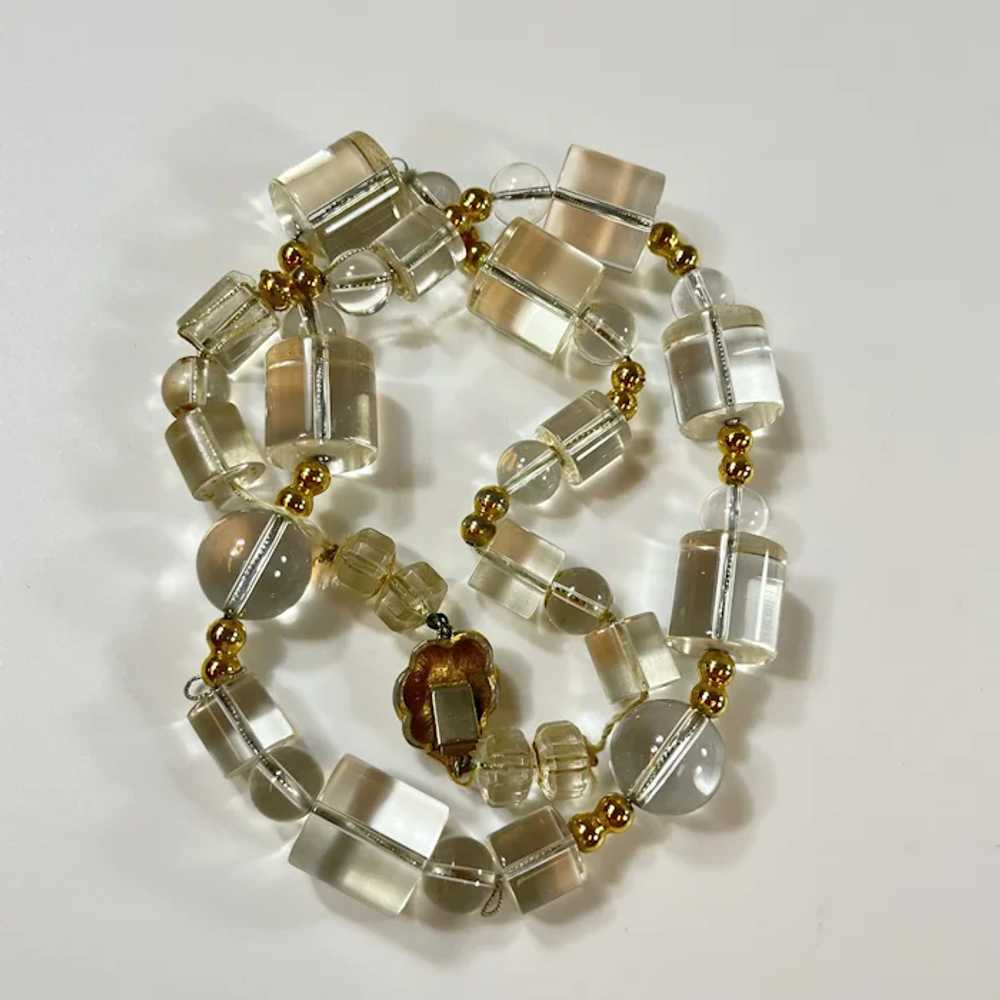 27 Inch Vintage Ca1950's Lucite Necklace - image 4